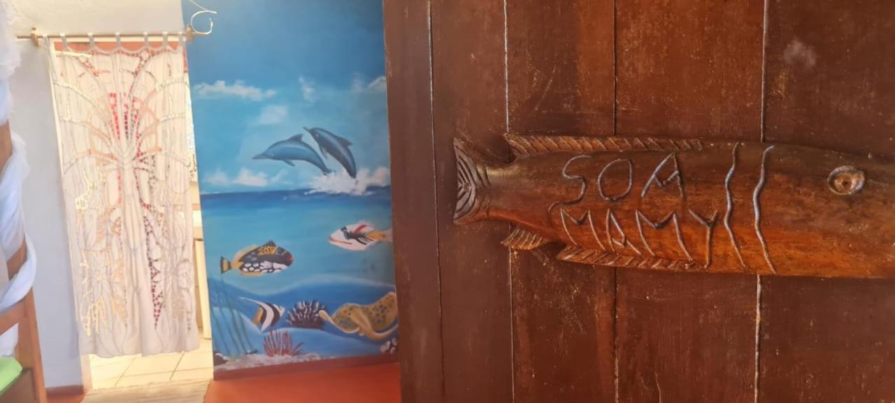 Chez Yolande Hotel Ampangorinana Eksteriør billede