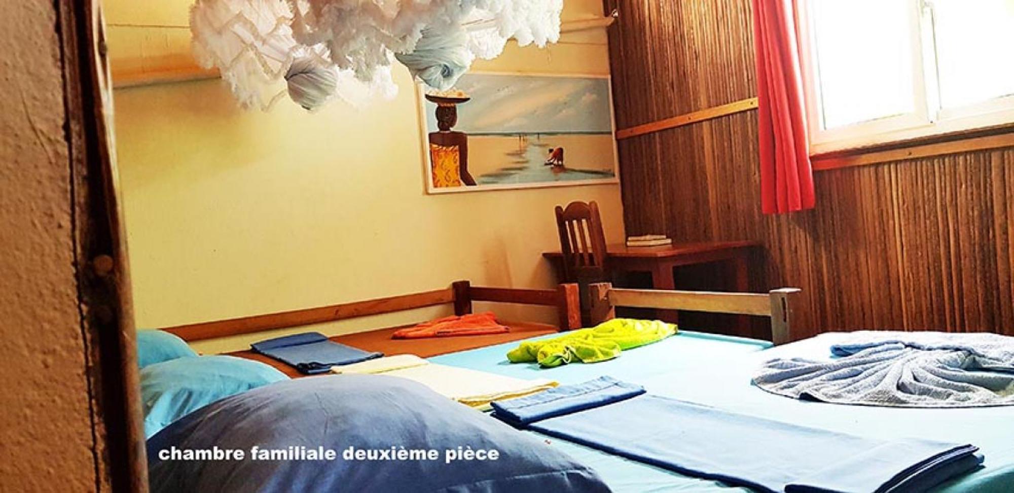 Chez Yolande Hotel Ampangorinana Eksteriør billede